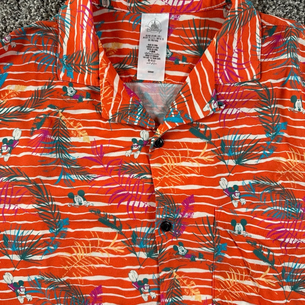 Disney Parks Men’s Short Sleeved Mickey Hawaiian Shirt Sz Large